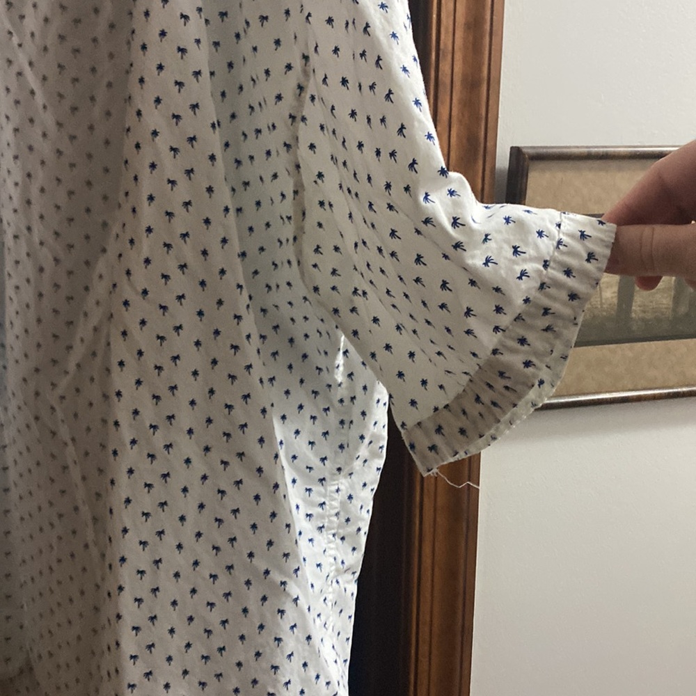 Short sleeve button down - Picture 3 of 4